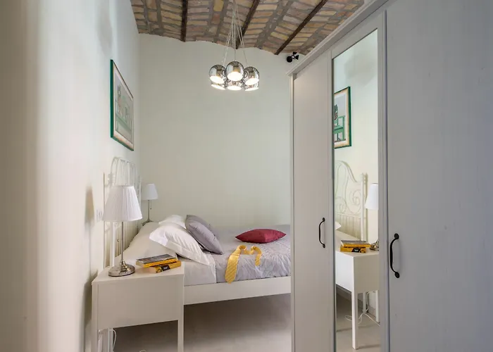 La Casina Vaticana By Remember *